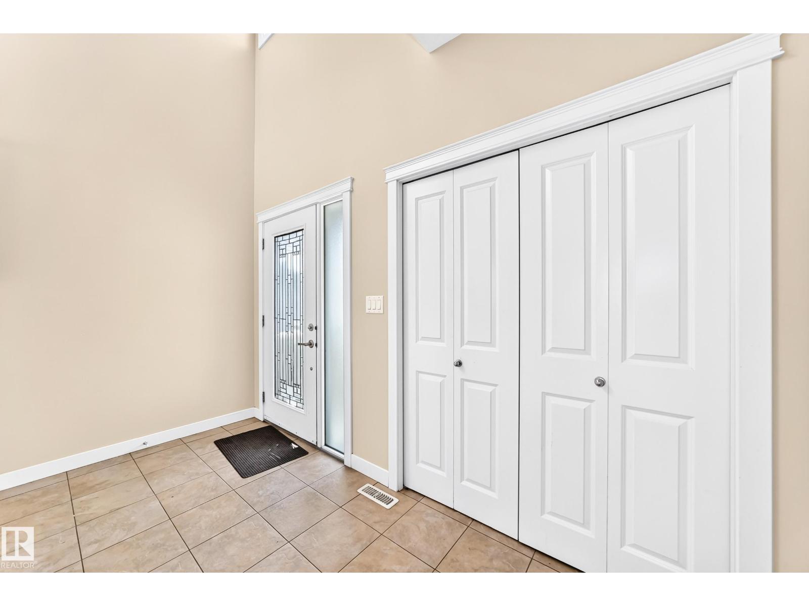 2923 16 St Nw Nw, Edmonton, Alberta  T6T 0V8 - Photo 8 - E4501701