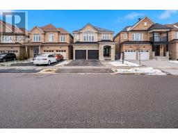 71 SKYVALLEY DRIVE, Brampton, Ontario