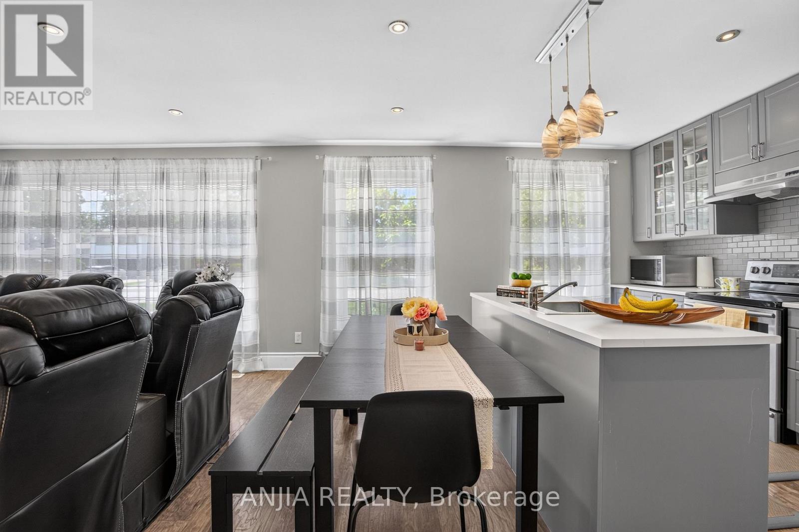 298 Bartley Bull Parkway, Brampton, Ontario  L6W 2L3 - Photo 11 - W13623470