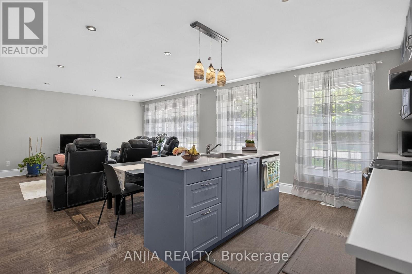 298 Bartley Bull Parkway, Brampton, Ontario  L6W 2L3 - Photo 12 - W13623470
