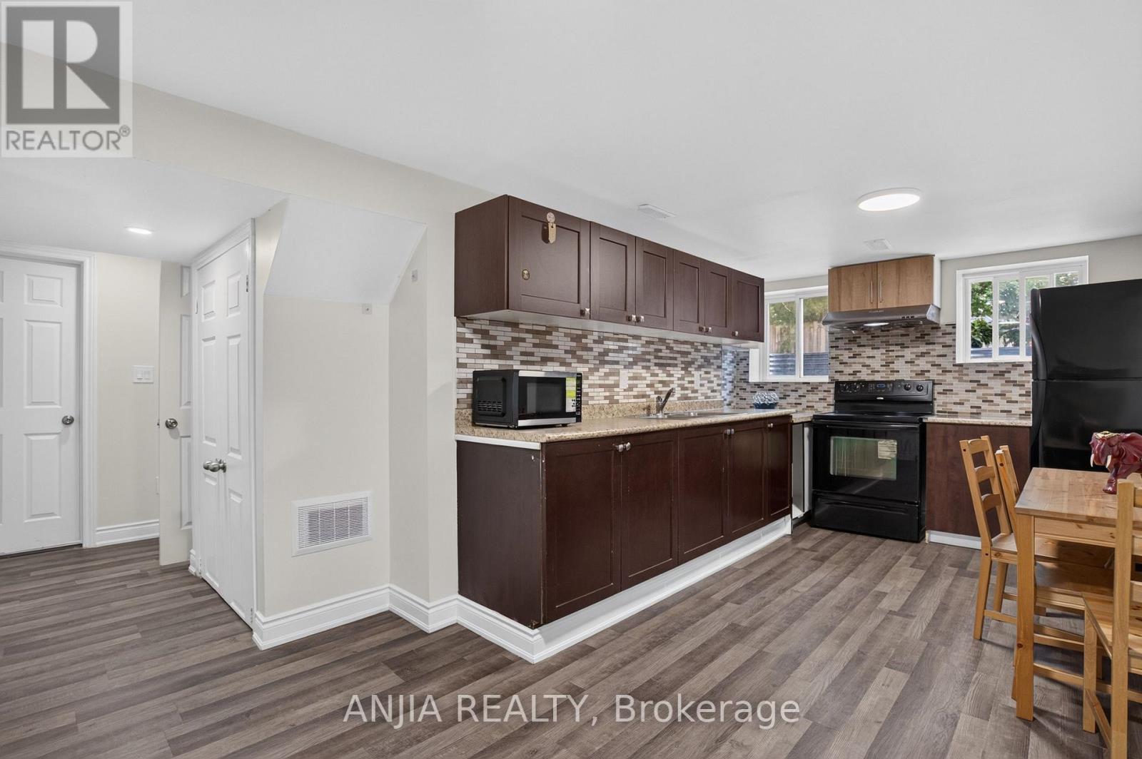 298 Bartley Bull Parkway, Brampton, Ontario  L6W 2L3 - Photo 37 - W13623470