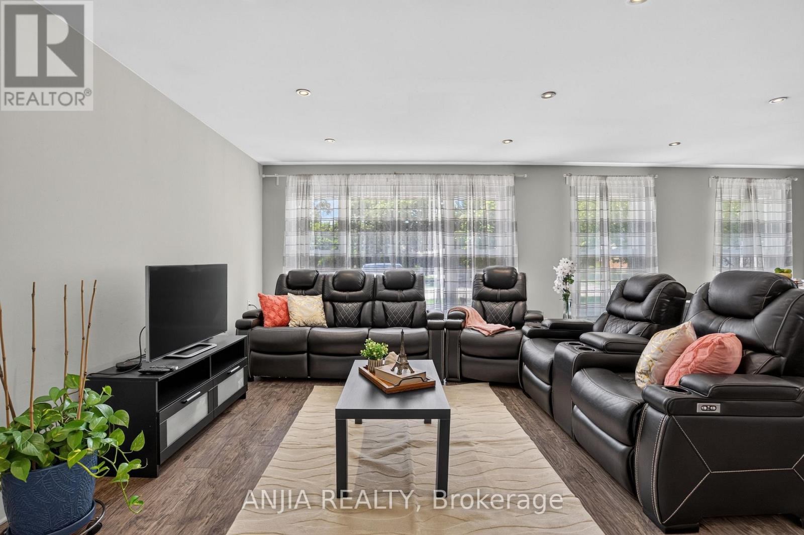 298 Bartley Bull Parkway, Brampton, Ontario  L6W 2L3 - Photo 8 - W13623470