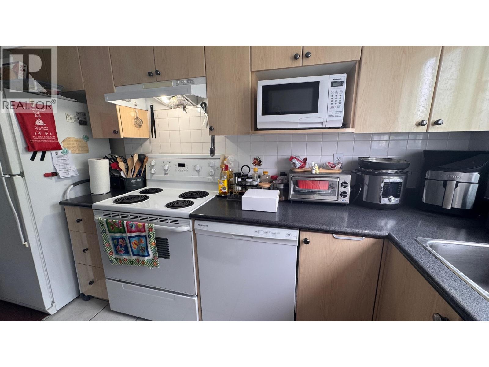301 1099 W 71ST AVENUE, Vancouver, British Columbia