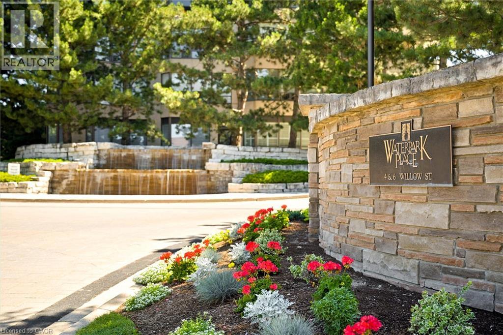 4 WILLOW Street Unit# 1101, Waterloo, Ontario