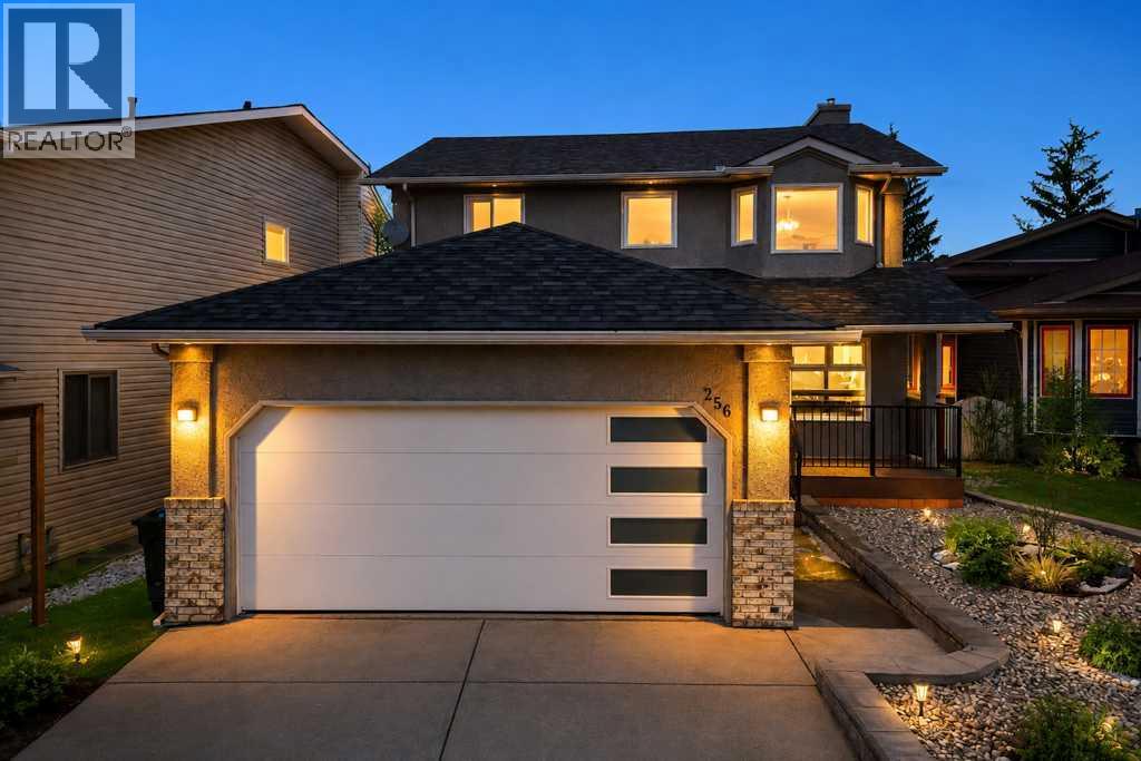 256 Riverside Mews SE, Calgary, Alberta