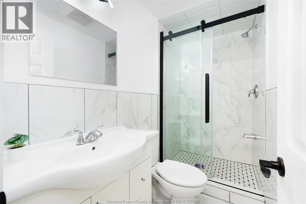 4100 Mount Royal, Windsor, Ontario  N9G 2C2 - Photo 27 - 26018346