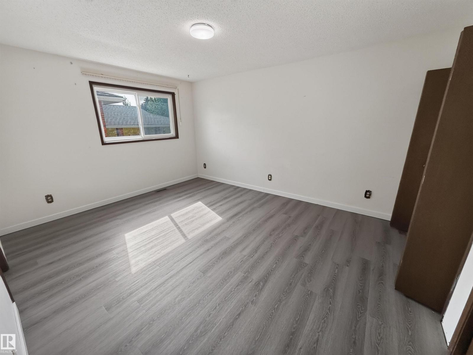 11327 25 Av NW, Edmonton, Alberta  T6J 5J1 - Photo 31 - E4501783