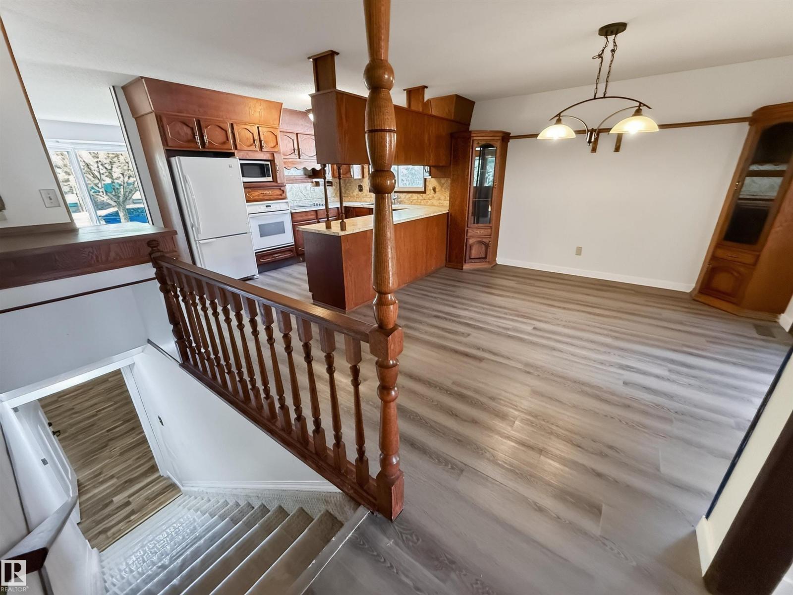 11327 25 Av NW, Edmonton, Alberta  T6J 5J1 - Photo 35 - E4501783