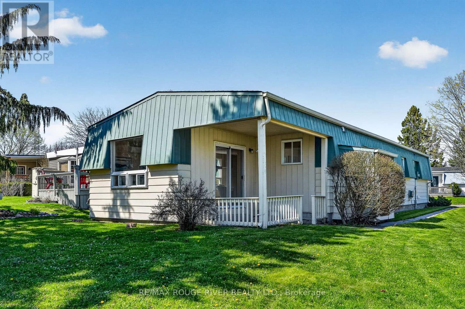 22 Eastbank Road, Clarington, Ontario  L1B 1A4 - Photo 39 - E13629106