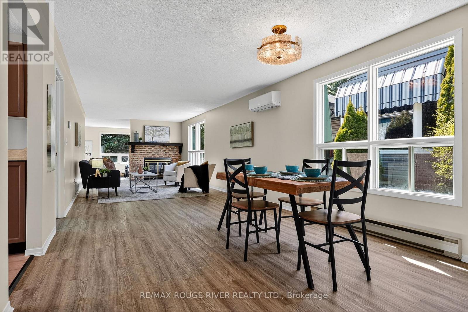 22 Eastbank Road, Clarington, Ontario  L1B 1A4 - Photo 8 - E13629106