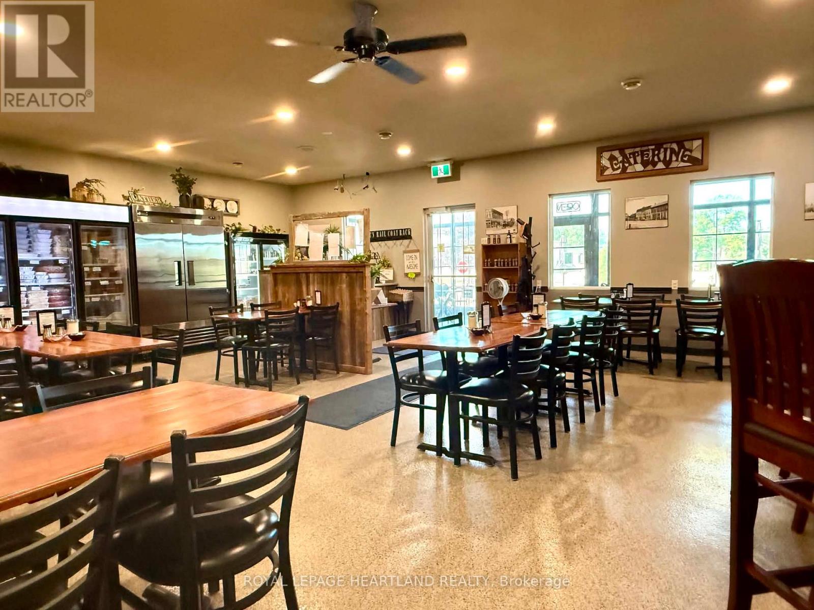 109 Main Street, Lambton Shores, Ontario  N0M 2N0 - Photo 11 - X13629104