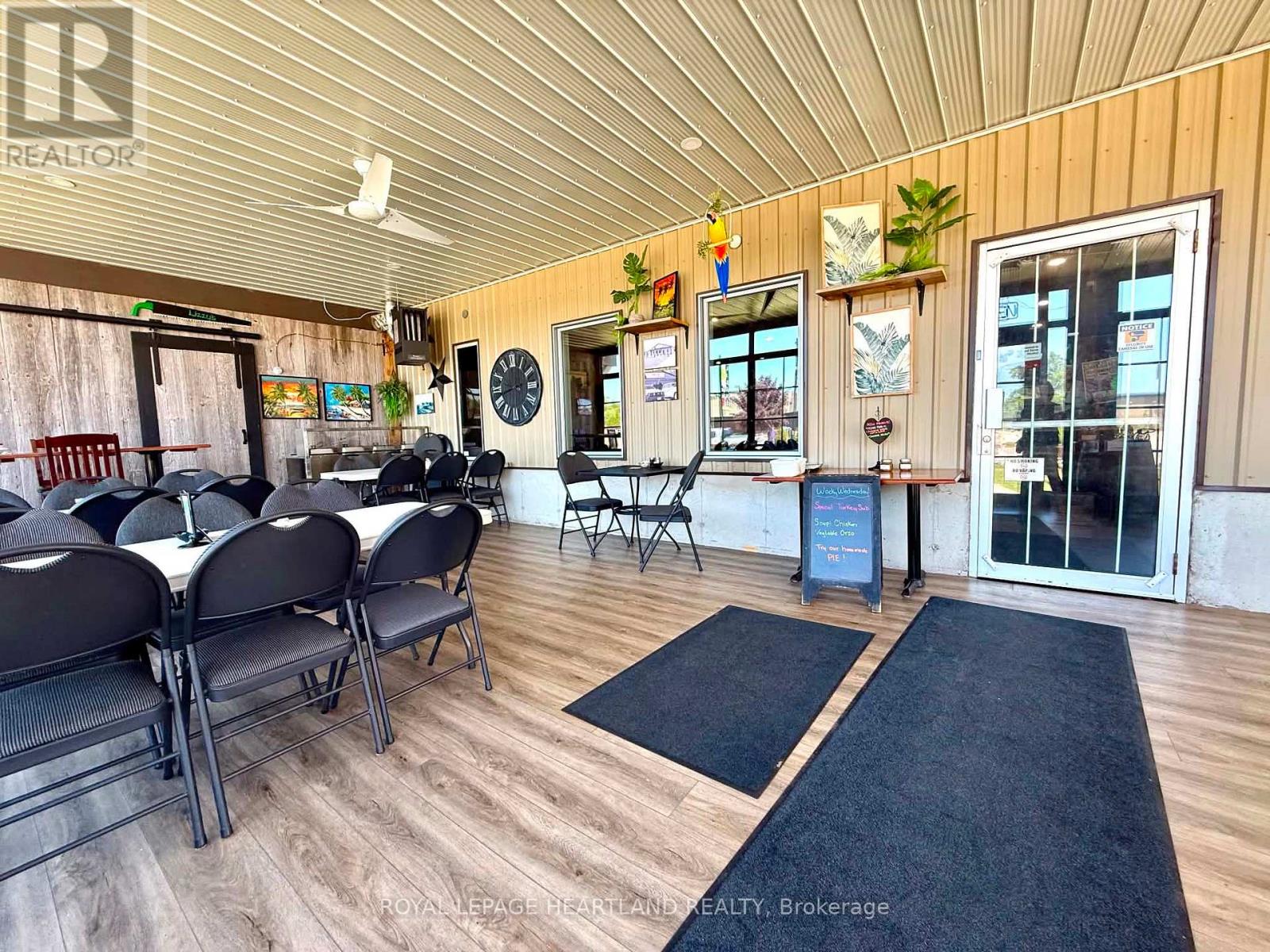 109 Main Street, Lambton Shores, Ontario  N0M 2N0 - Photo 28 - X13629104