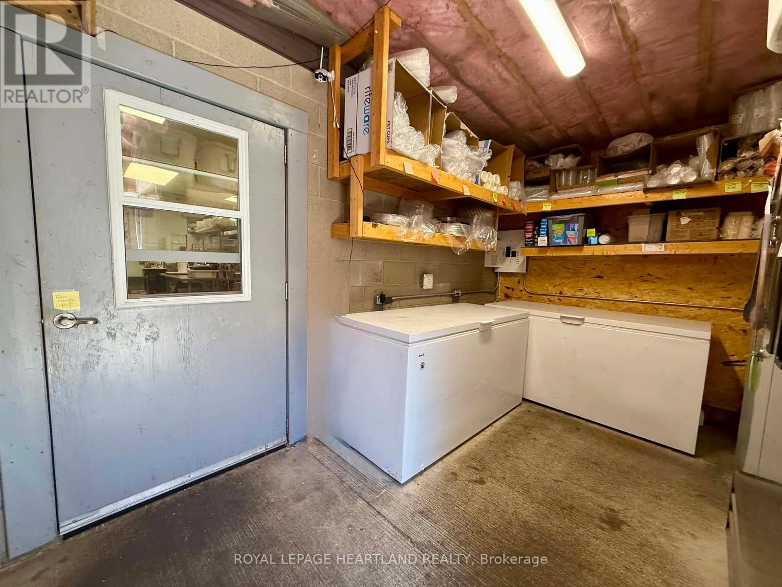 109 Main Street, Lambton Shores, Ontario  N0M 2N0 - Photo 44 - X13629104