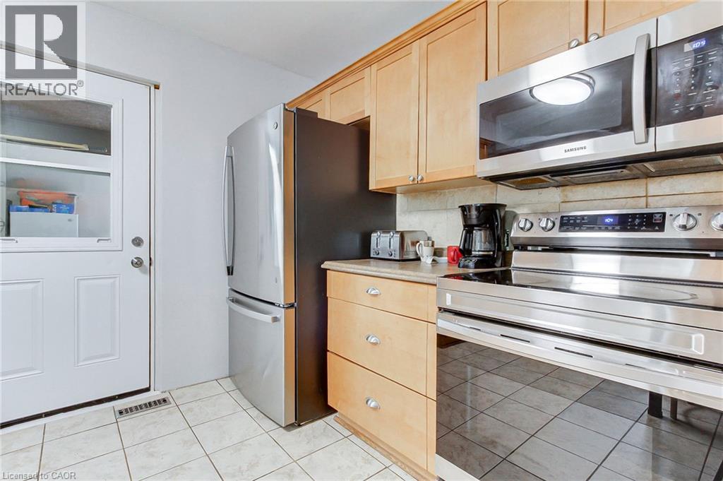 46 Austen Lane, Barrie, Ontario  L4N 5C7 - Photo 14 - 40849362