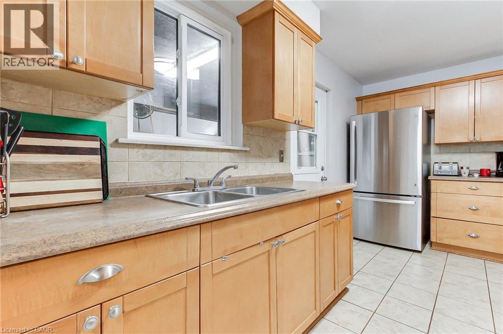 46 Austen Lane, Barrie, Ontario  L4N 5C7 - Photo 13 - 40849362