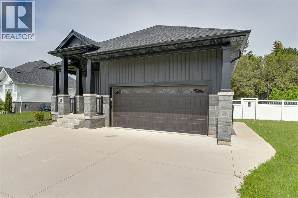 41 Sleepy Meadow DRIVE Blenheim Ontario Canada N0P1A0 3