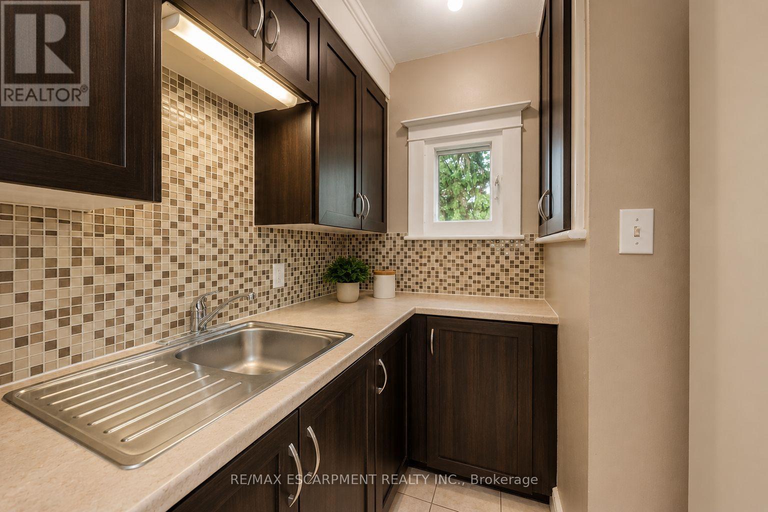 74 Royal Avenue, Hamilton, Ontario  L8S 2C5 - Photo 11 - X13617912