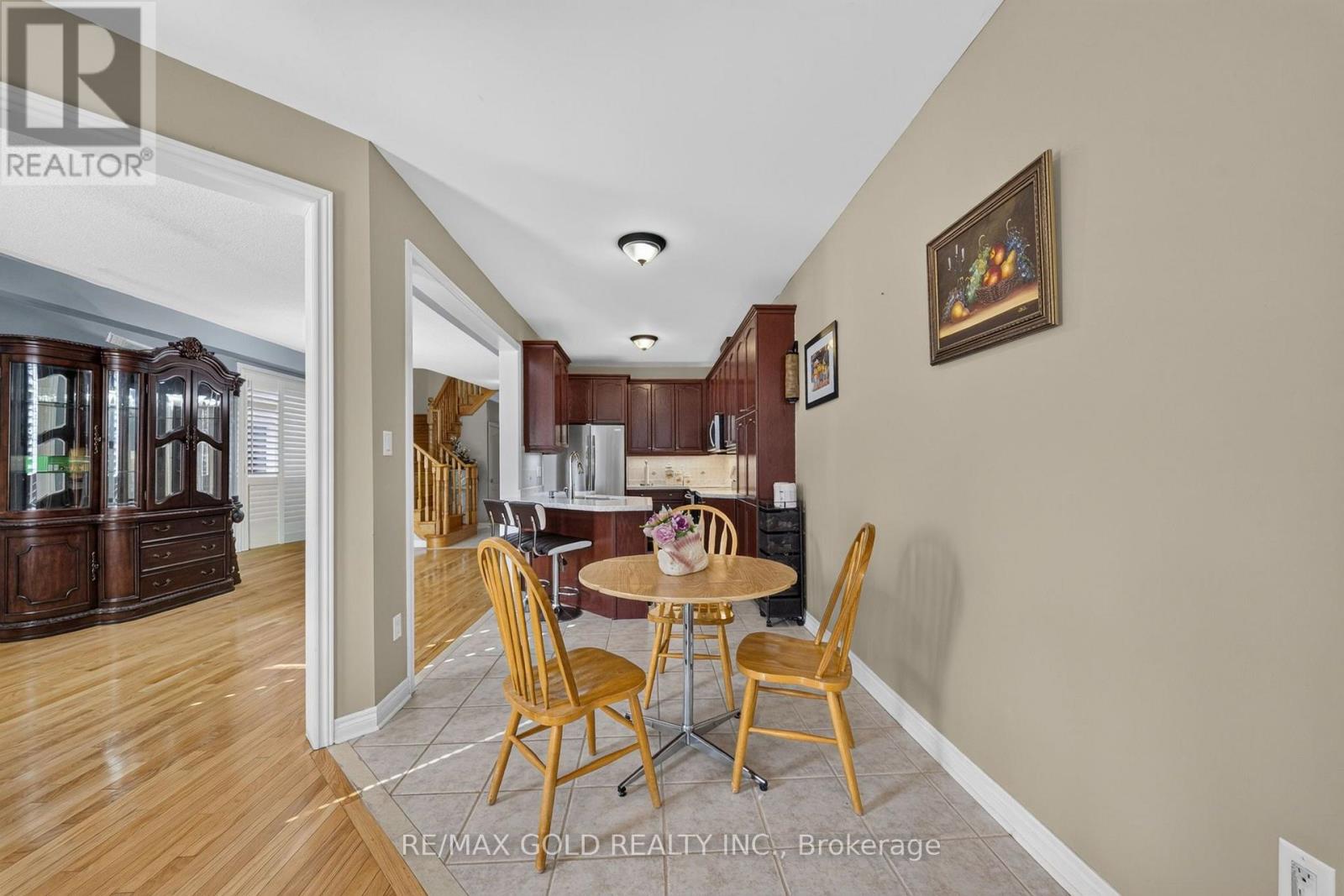 104 Everingham Circle, Brampton, Ontario  L6R 0R9 - Photo 13 - W13629094