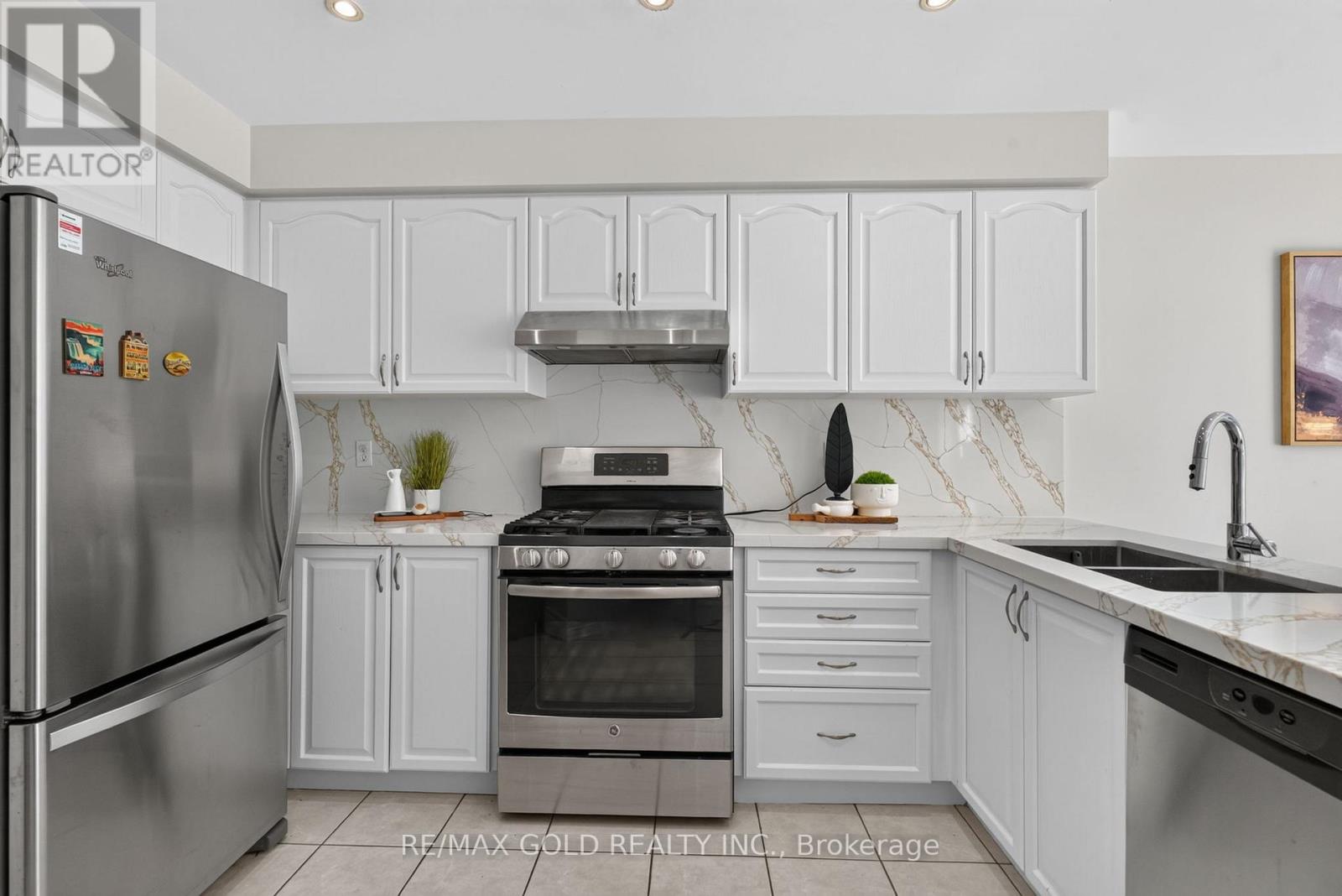 40 Dunure Crescent, Brampton, Ontario  L7A 2Y6 - Photo 19 - W13629116