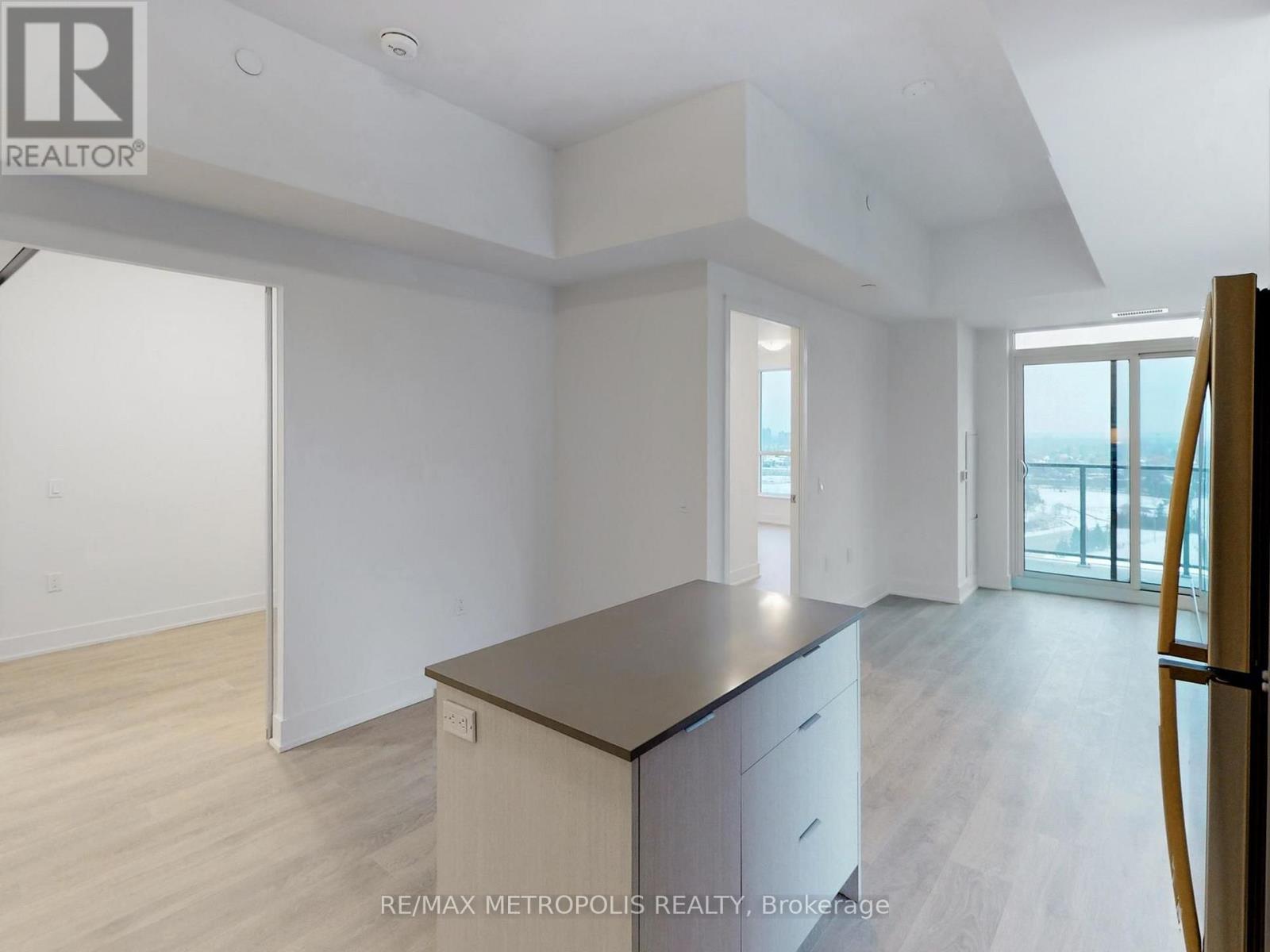 1602 - 204 Burnhamthorpe Road E, Mississauga, Ontario  L5A 0B3 - Photo 8 - W13629120