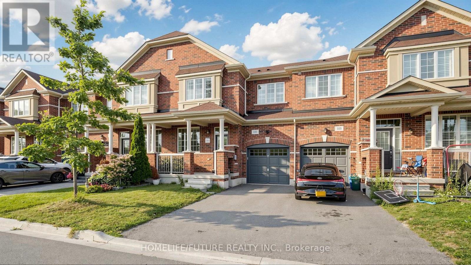 101 Bronson Terrace, Milton, Ontario  L9E 1G9 - Photo 2 - W13629174