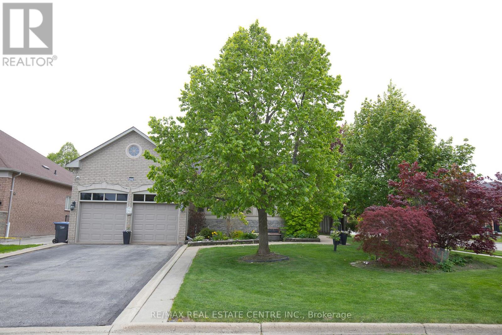 1 KIRKWOOD CRESCENT, Caledon, Ontario