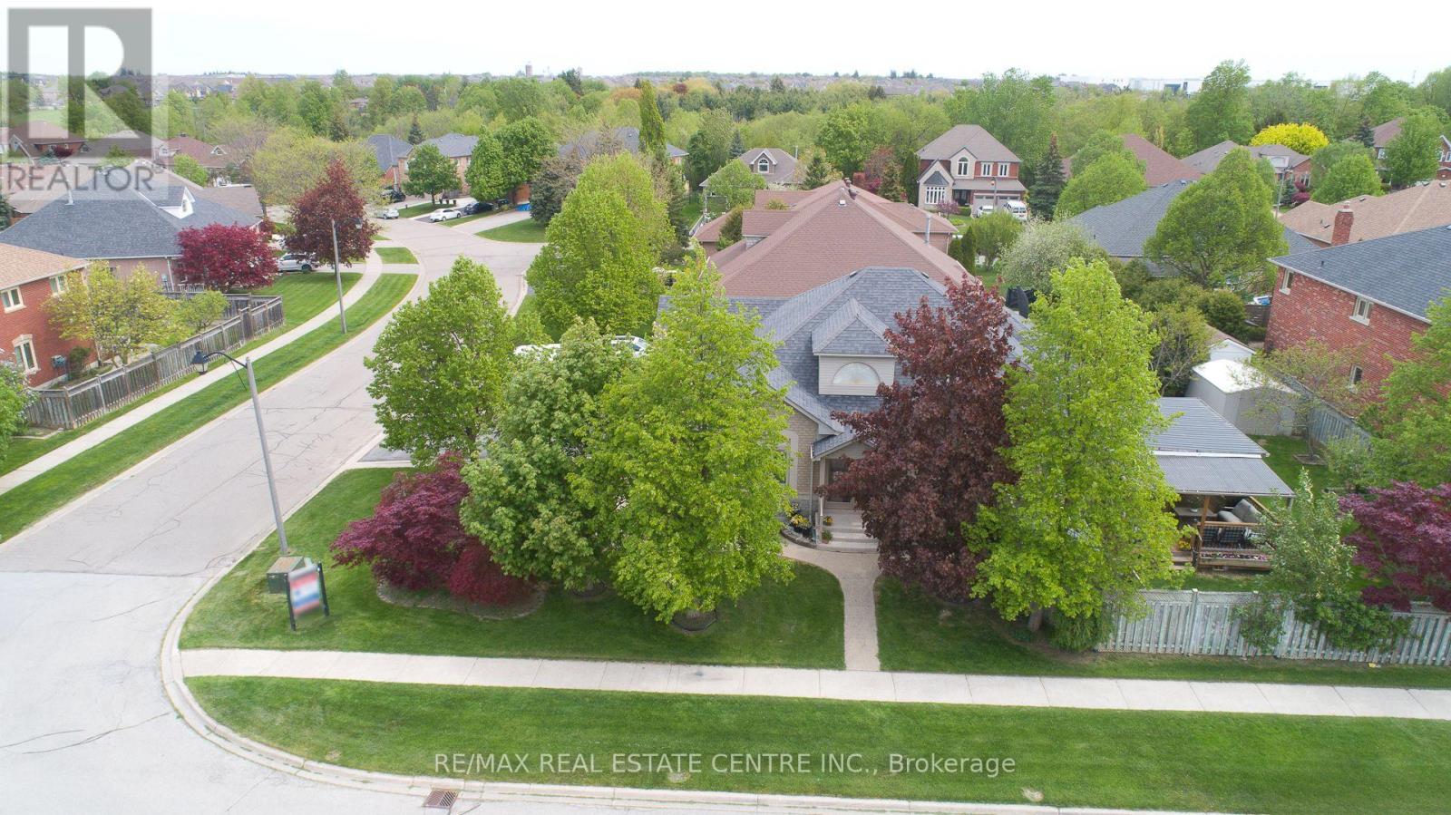 1 Kirkwood Crescent, Caledon, Ontario  L7C 1A5 - Photo 7 - W13629180