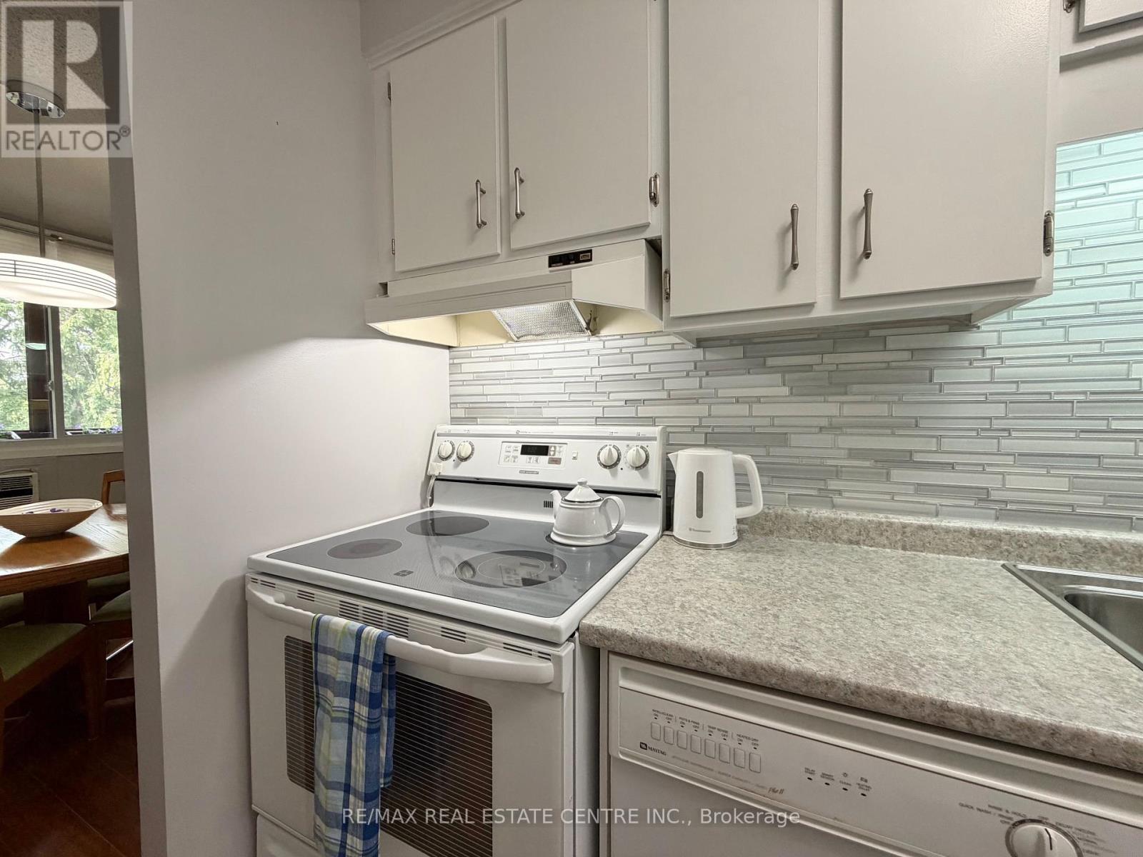 301 - 944 Caledonian View, Cambridge, Ontario  N3H 1A5 - Photo 13 - X13629150