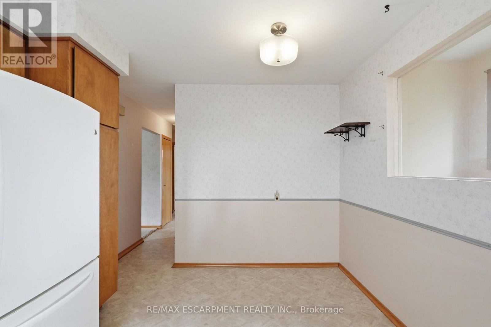 6 Caprice Court, Hamilton, Ontario  L9C 2N5 - Photo 13 - X13629154