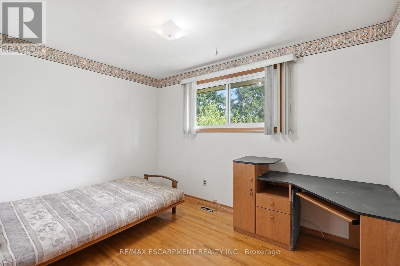 6 Caprice Court, Hamilton, Ontario  L9C 2N5 - Photo 25 - X13629154