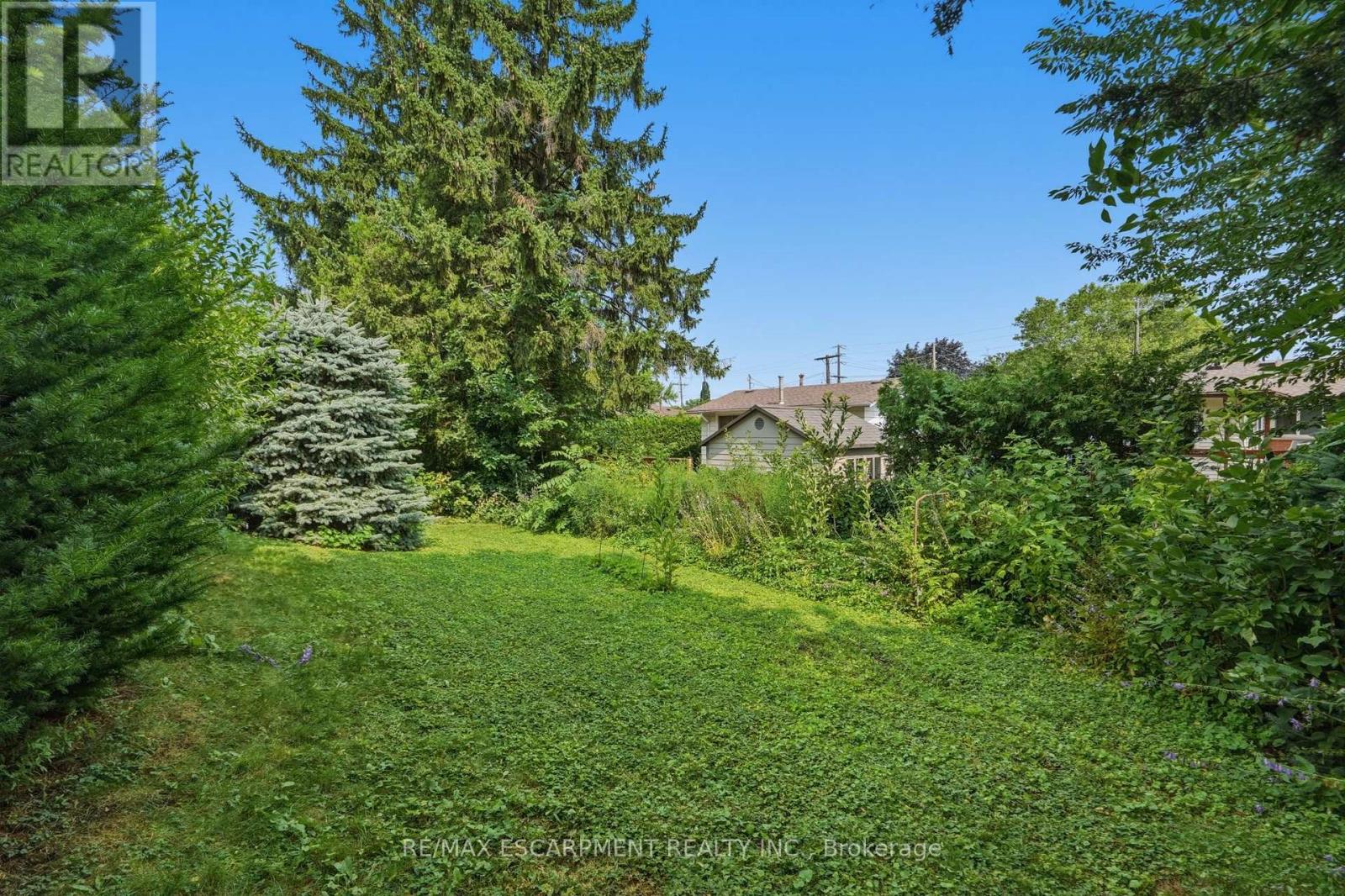 6 Caprice Court, Hamilton, Ontario  L9C 2N5 - Photo 47 - X13629154