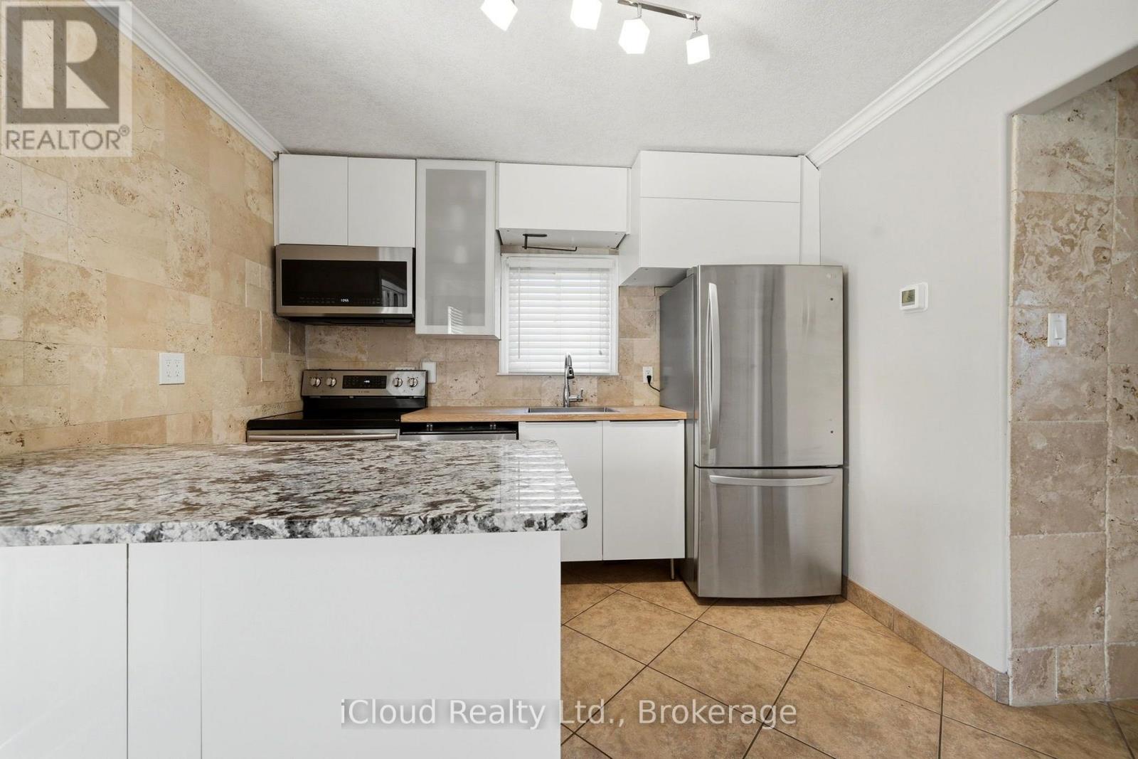 51 Delena Avenue, Hamilton, Ontario  L8H 1B7 - Photo 11 - X13629176