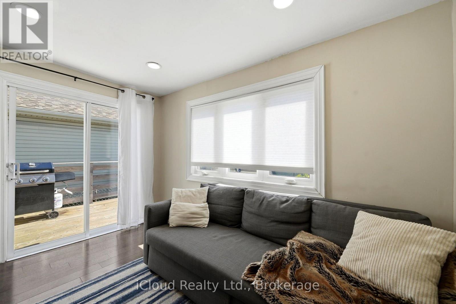51 Delena Avenue, Hamilton, Ontario  L8H 1B7 - Photo 15 - X13629176