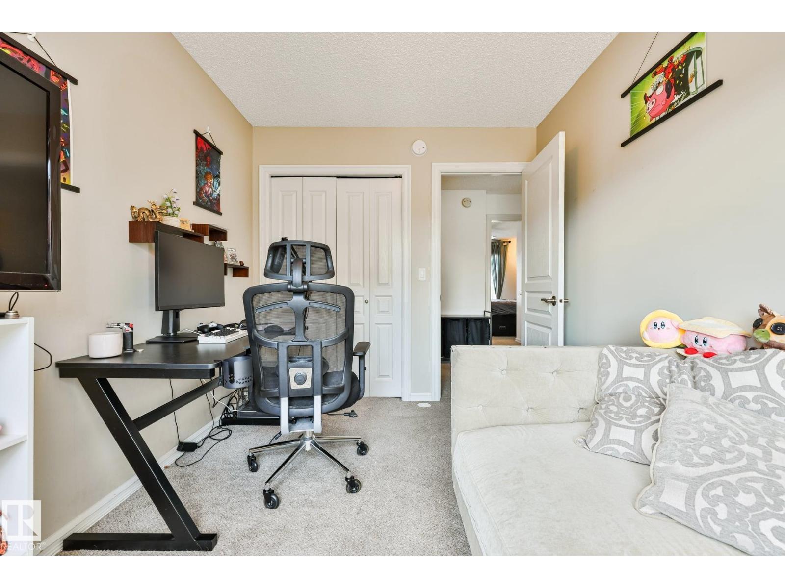 3019 151 Av NW, Edmonton, Alberta  T5Y 3W4 - Photo 18 - E4501785