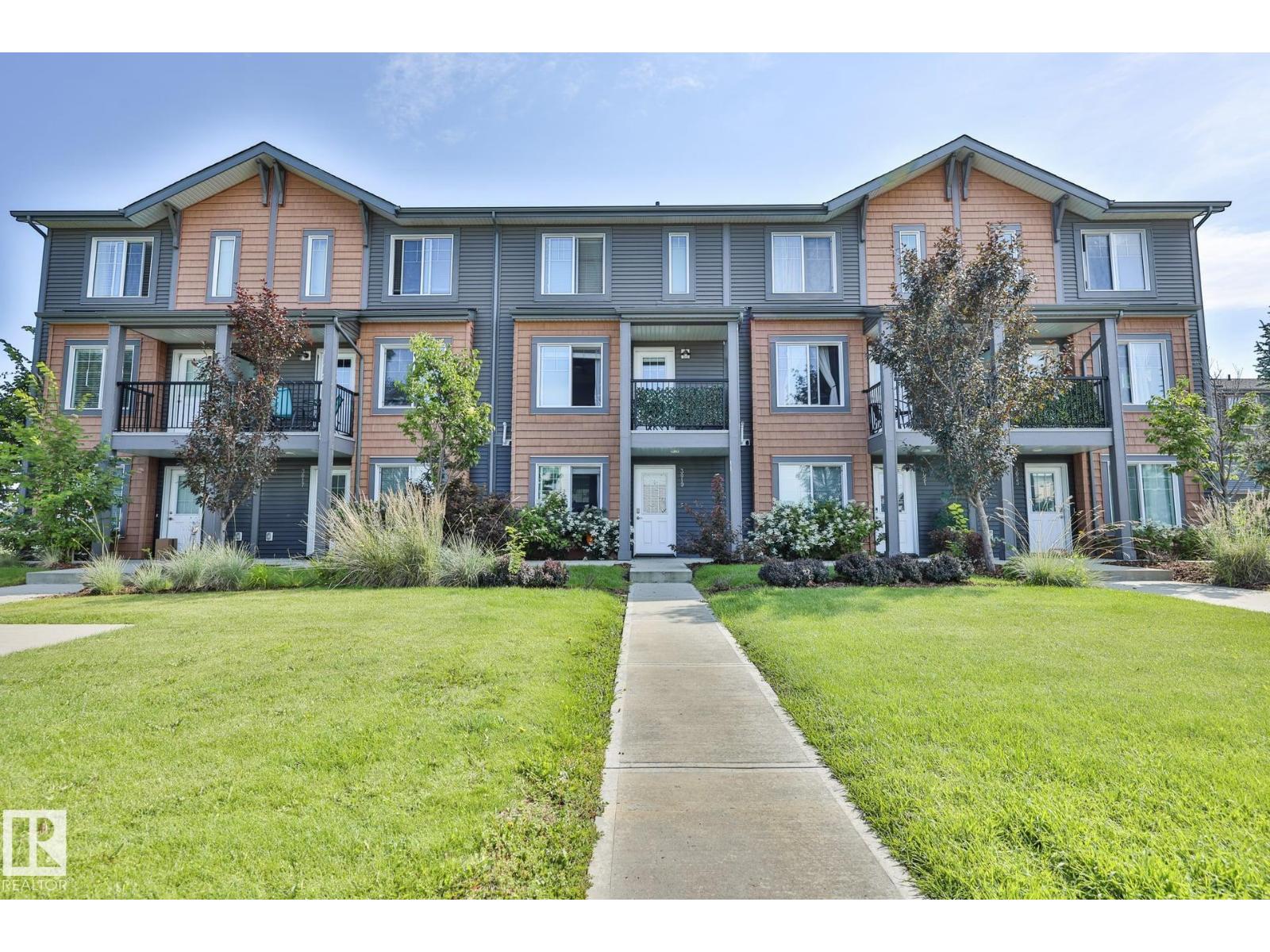 3019 151 Av NW, Edmonton, Alberta  T5Y 3W4 - Photo 6 - E4501785