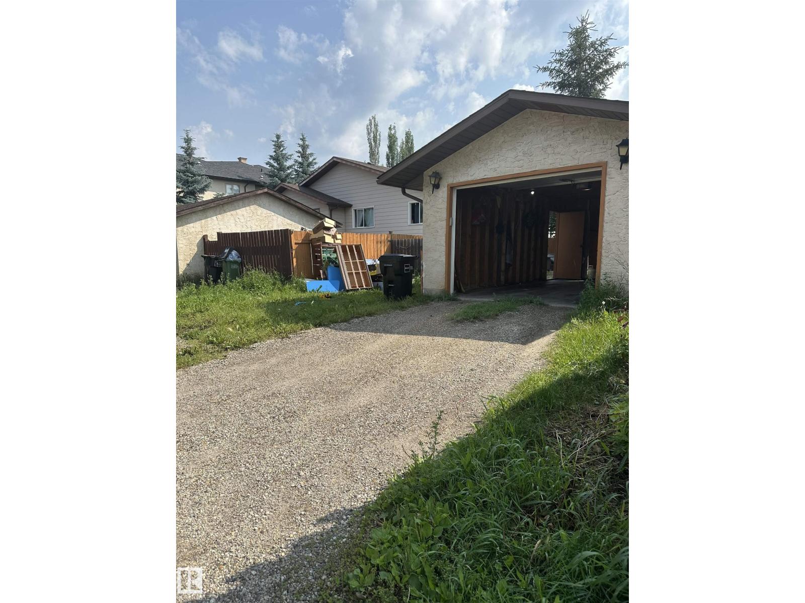 2114 47 St Nw, Edmonton, Alberta  T6L 3J1 - Photo 12 - E4499089