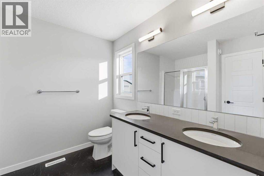 921 Chinook Winds Meadow SW, Airdrie, Alberta  T4B 5P8 - Photo 18 - A2276943