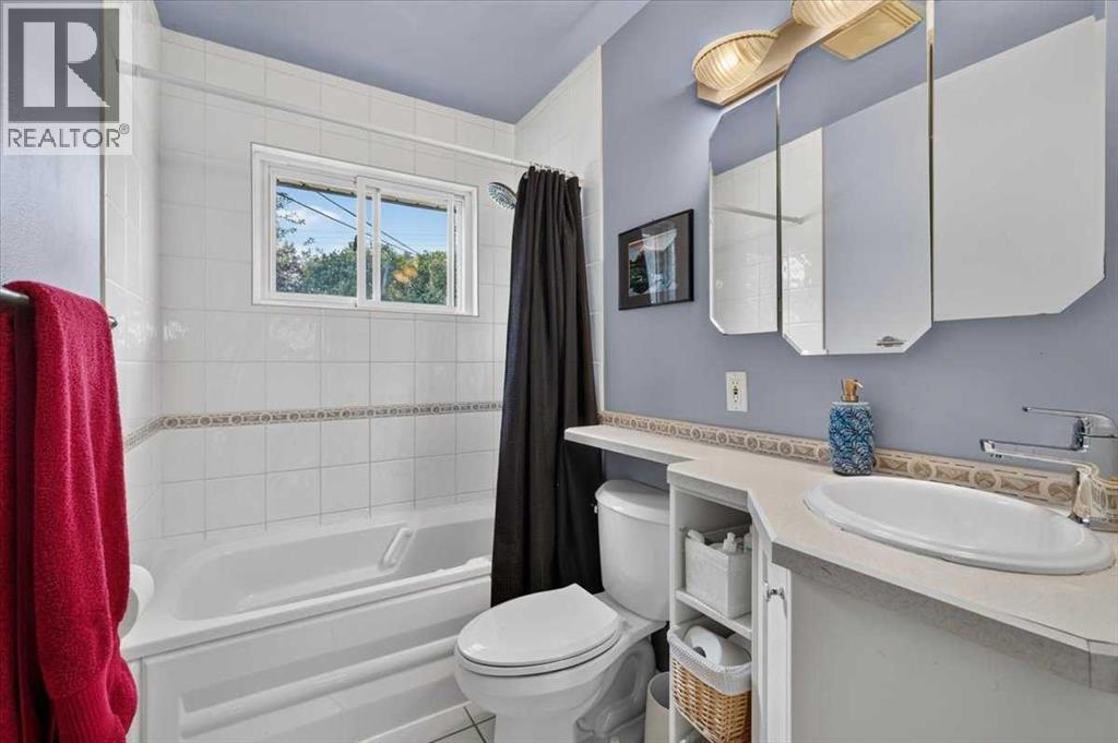 7536 Fleetwood Drive SE, Calgary, Alberta  T2H 0X1 - Photo 19 - A2332842