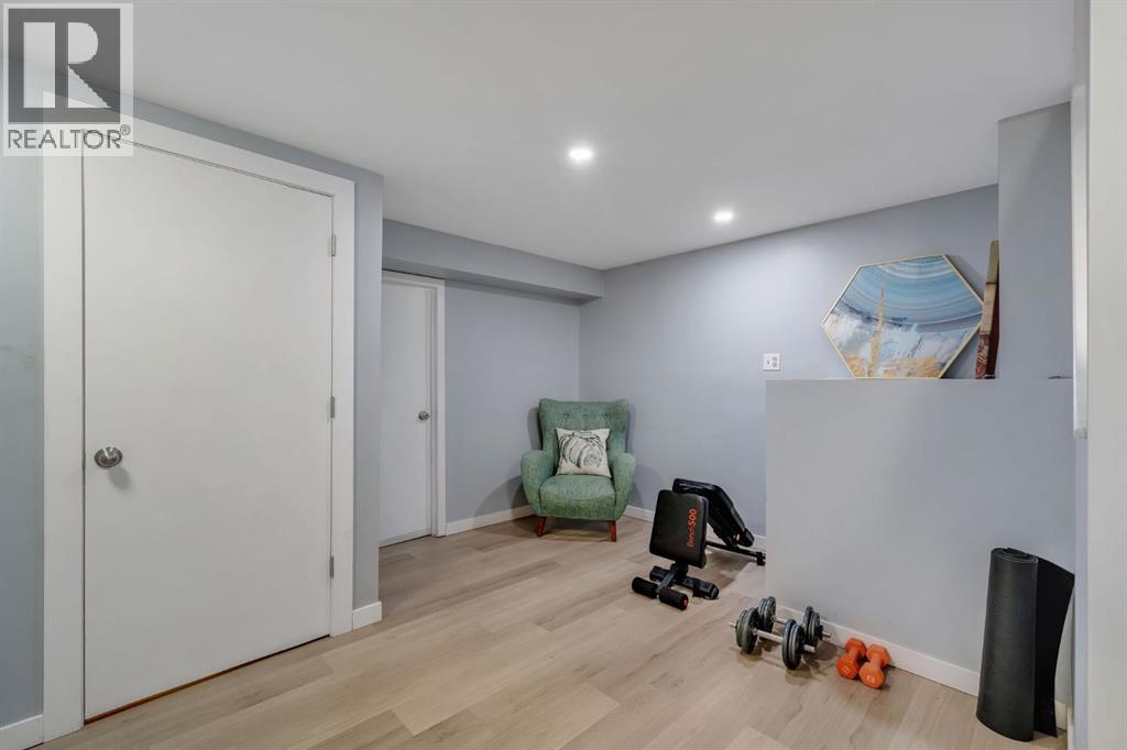 44 Strathclair Rise SW, Calgary, Alberta  T3H 1G4 - Photo 34 - A2332719