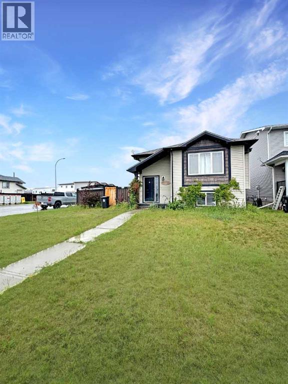 A, 9540 113 Avenue, clairmont, Alberta