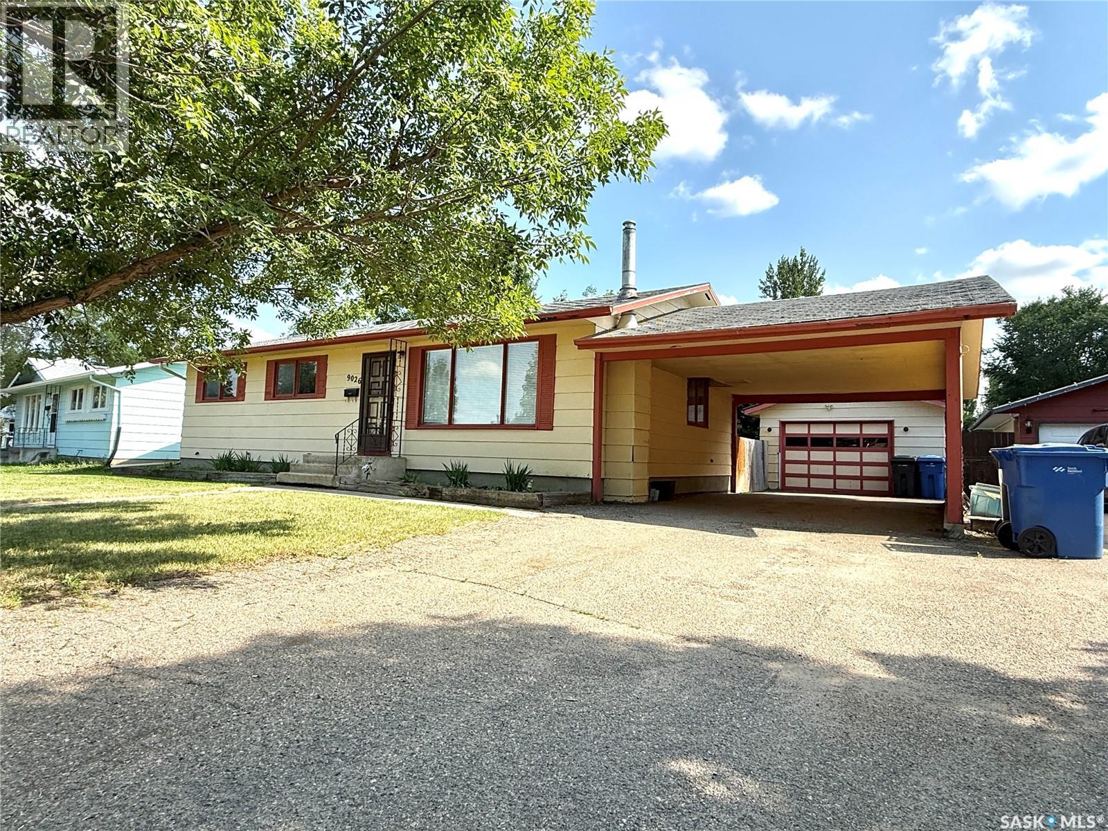 9026 Mitchell AVENUE, north battleford, Saskatchewan