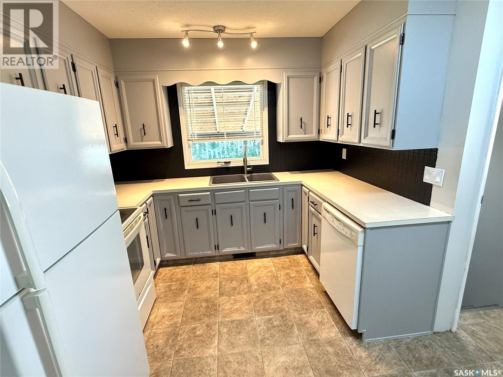 9026 Mitchell Avenue, North Battleford, Saskatchewan  S9A 3J7 - Photo 9 - SK044287