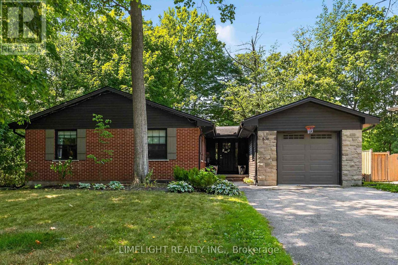 836 Manchester Road, London North, Ontario  N6H 4J6 - Photo 2 - X13629198