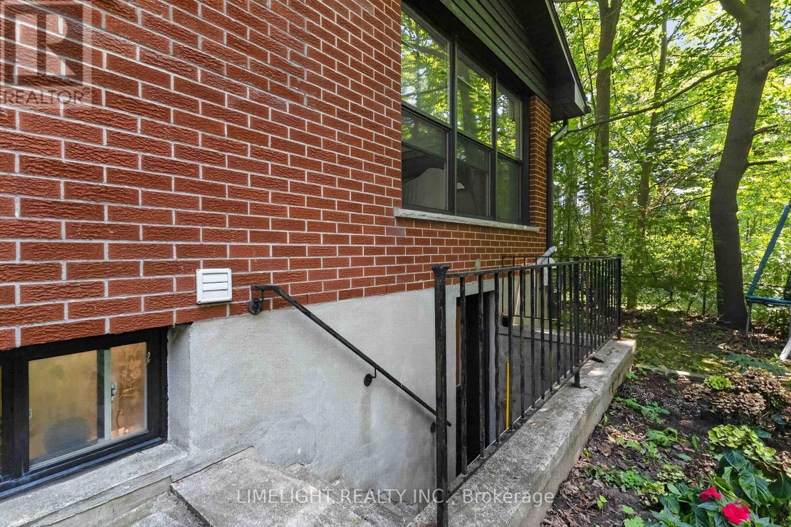 836 Manchester Road, London North, Ontario  N6H 4J6 - Photo 42 - X13629198