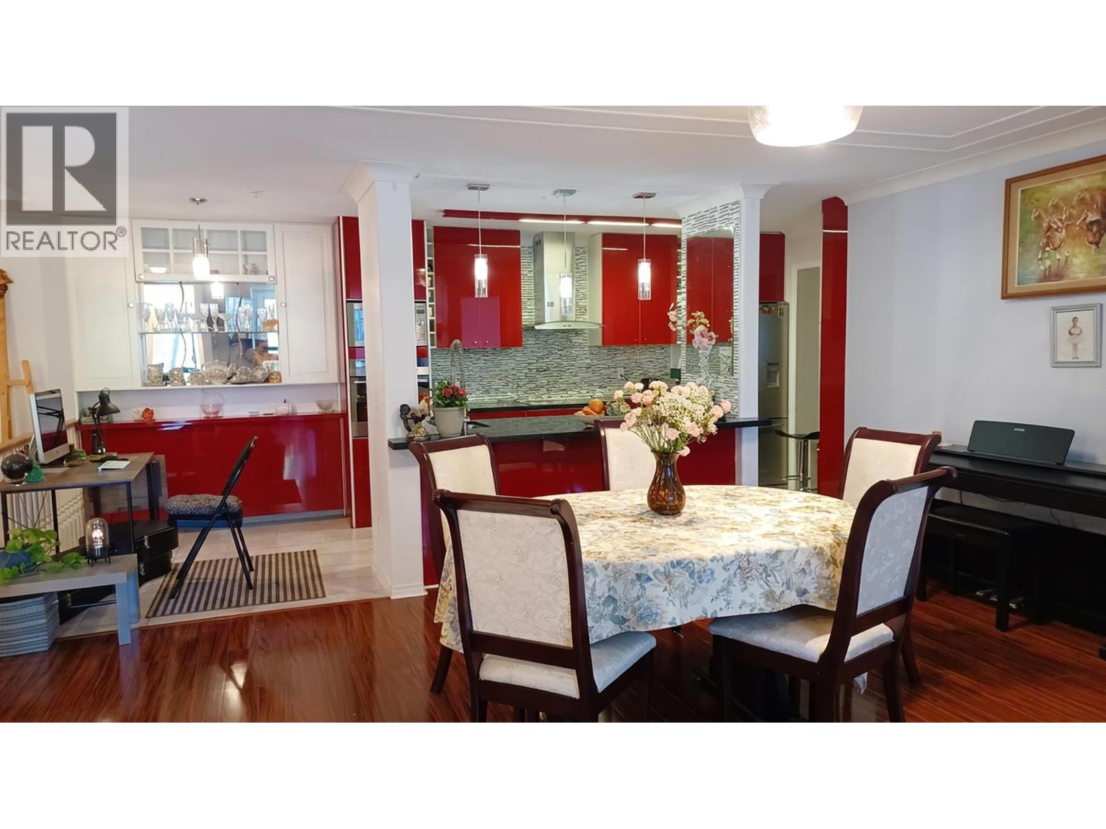 210 3176 Plateau Boulevard, Coquitlam, British Columbia  V3E 3J2 - Photo 6 - R3151609