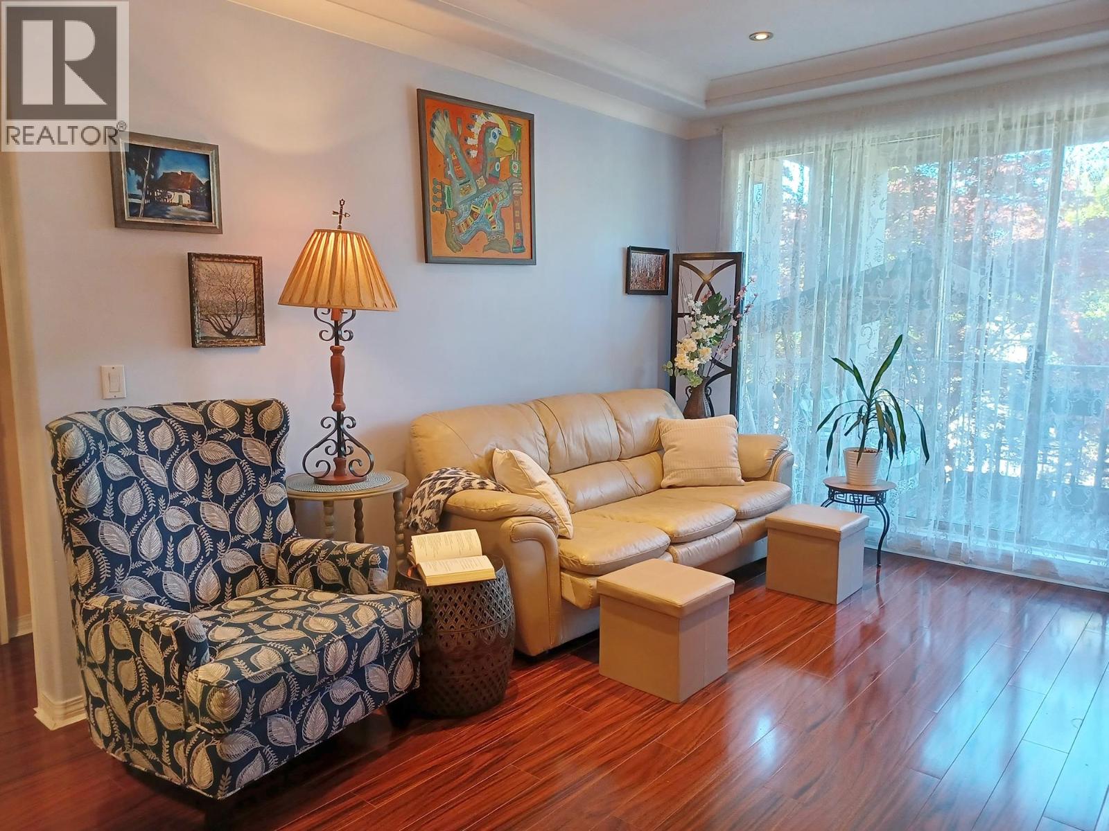 210 3176 Plateau Boulevard, Coquitlam, British Columbia  V3E 3J2 - Photo 8 - R3151609