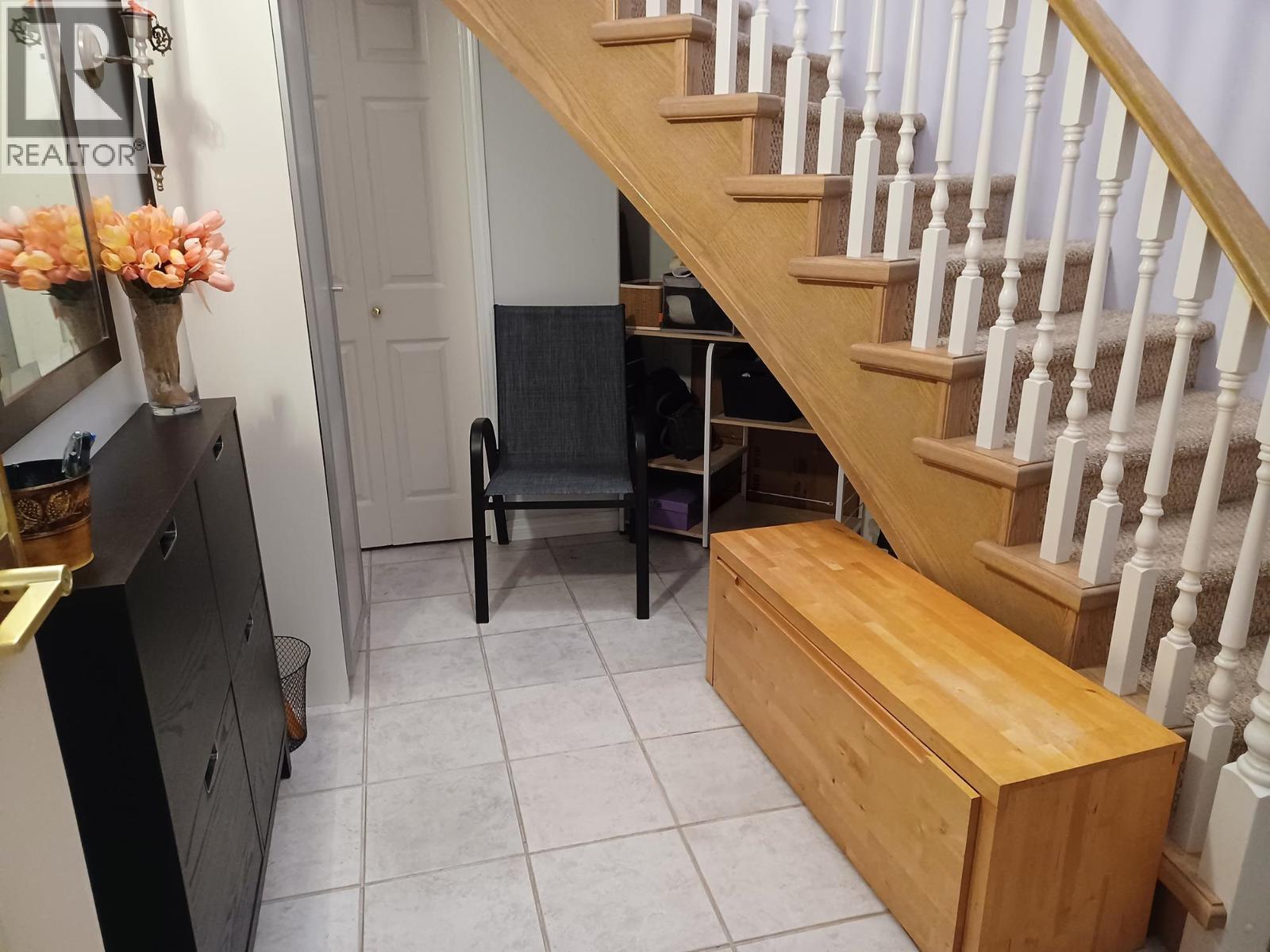 210 3176 Plateau Boulevard, Coquitlam, British Columbia  V3E 3J2 - Photo 5 - R3151609