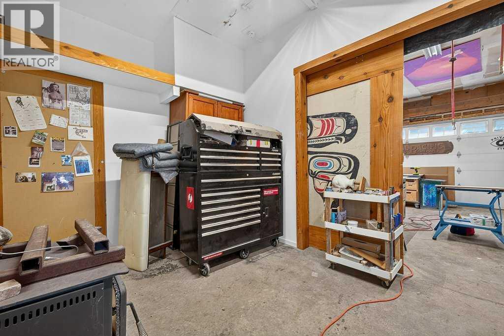 241 25 Avenue NE, Calgary, Alberta  T2E 1Y2 - Photo 29 - A2332543