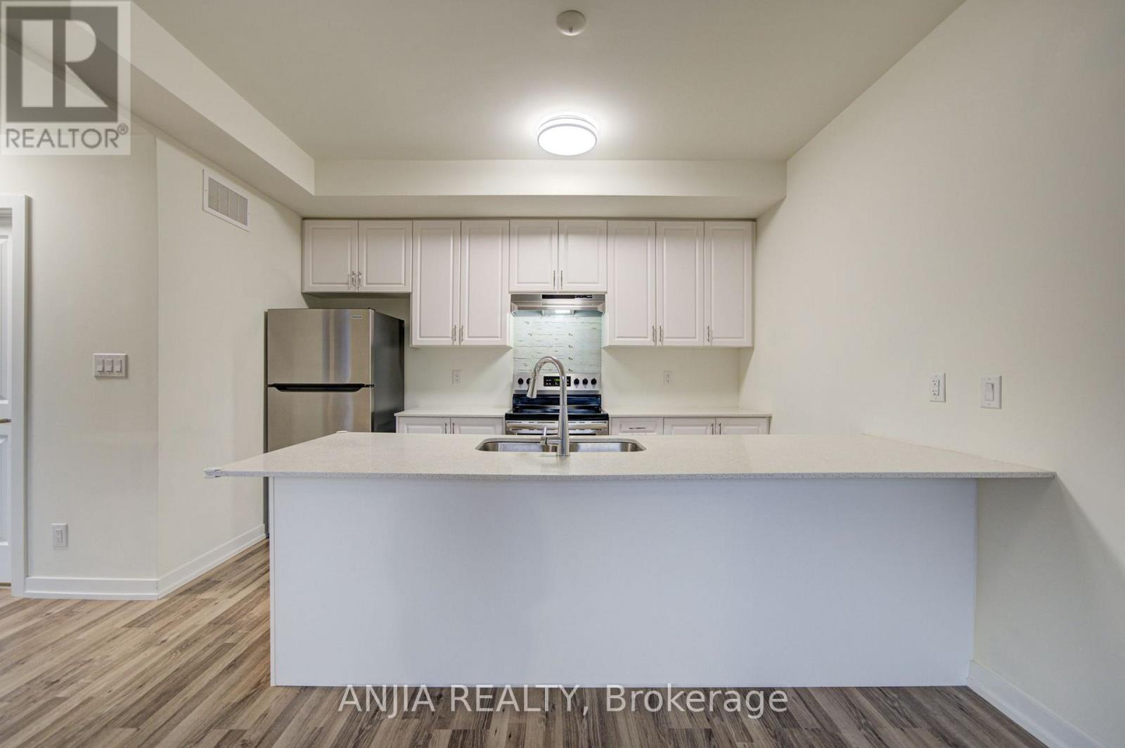 105 - 370d Red Maple Road, Richmond Hill, Ontario  L4C 5T4 - Photo 11 - N13582370