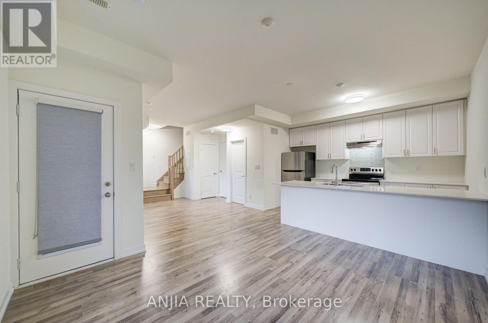 105 - 370d Red Maple Road, Richmond Hill, Ontario  L4C 5T4 - Photo 15 - N13582370